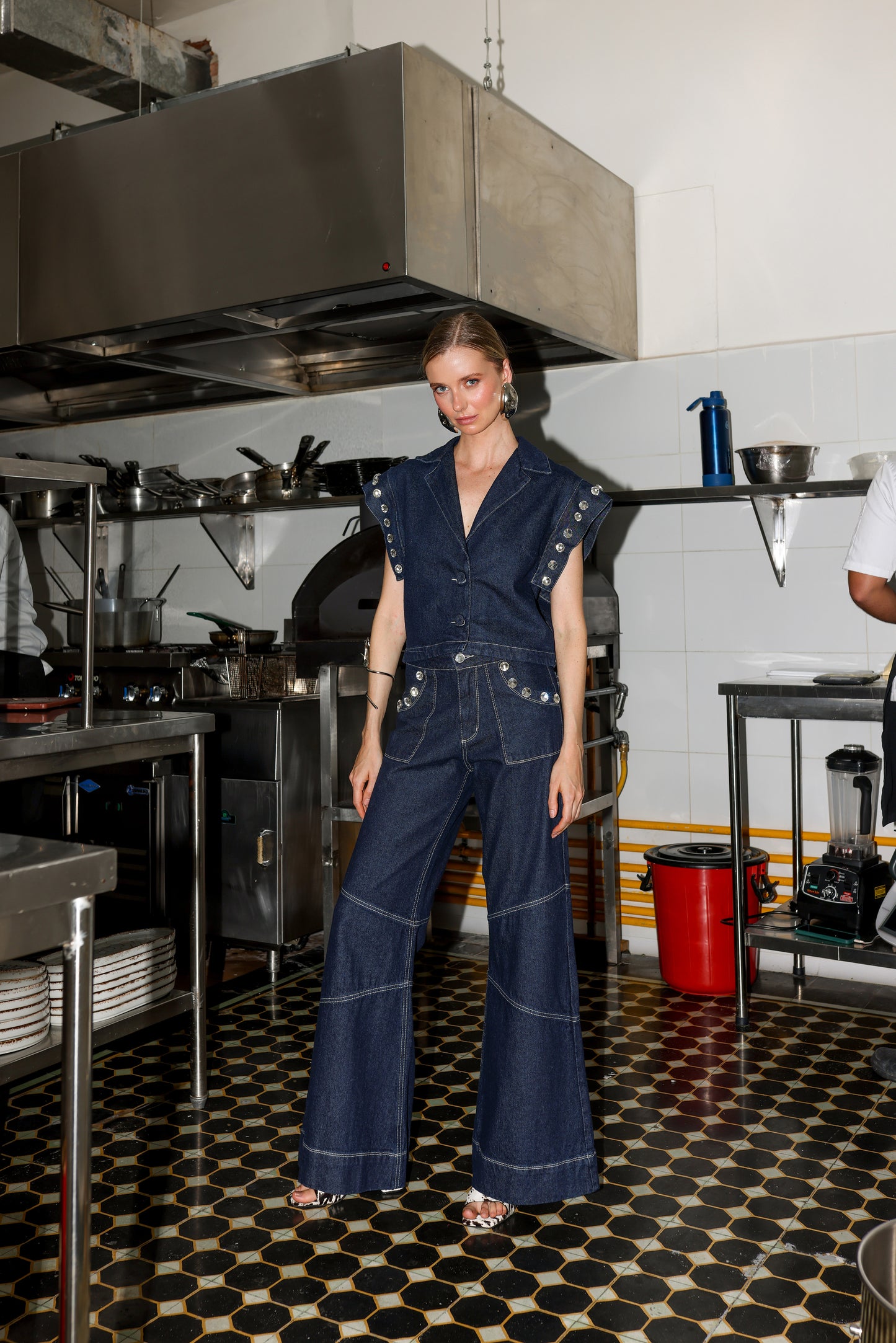 JEAN AMAL (EMBELLISHED)