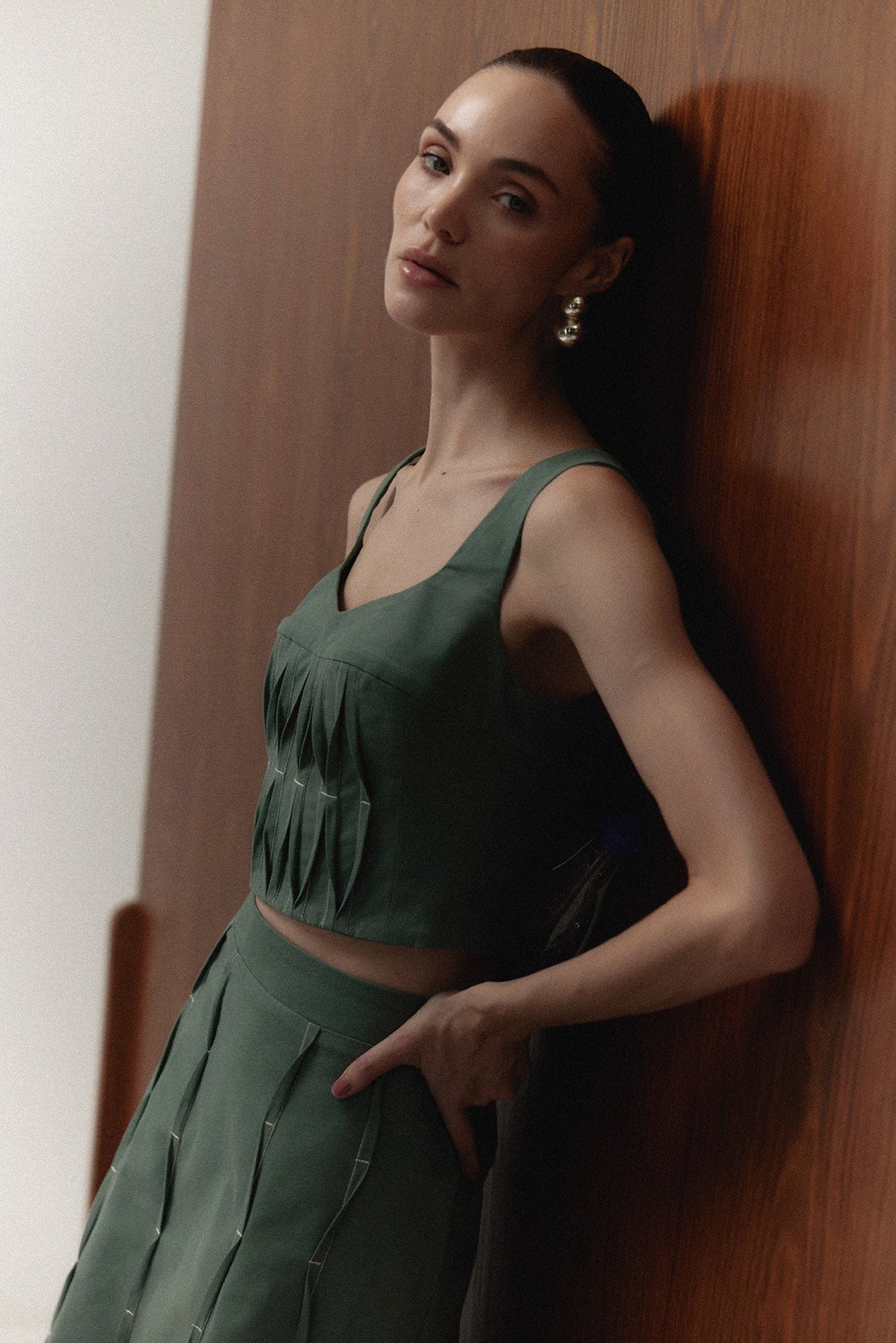 Top Malena en verde matcha — campaña The Gentlewoman, Sanna