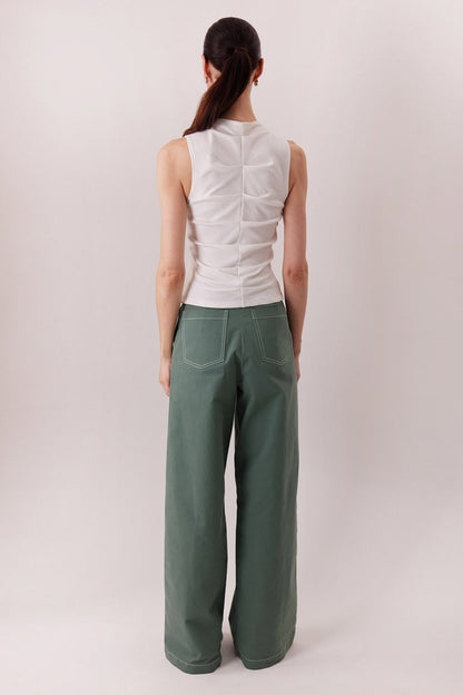 Top Consani ivory, vista de espalda — Sanna, colección The Gentlewoman