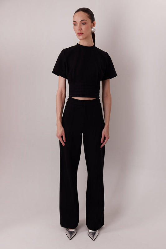 Pantalón Elton negro con Top Polly negro — Sanna, colección The Gentlewoman