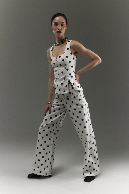 Pantalón Montenegro en polka dots con Top Esme Ponti — campaña The Gentlewoman, Sanna